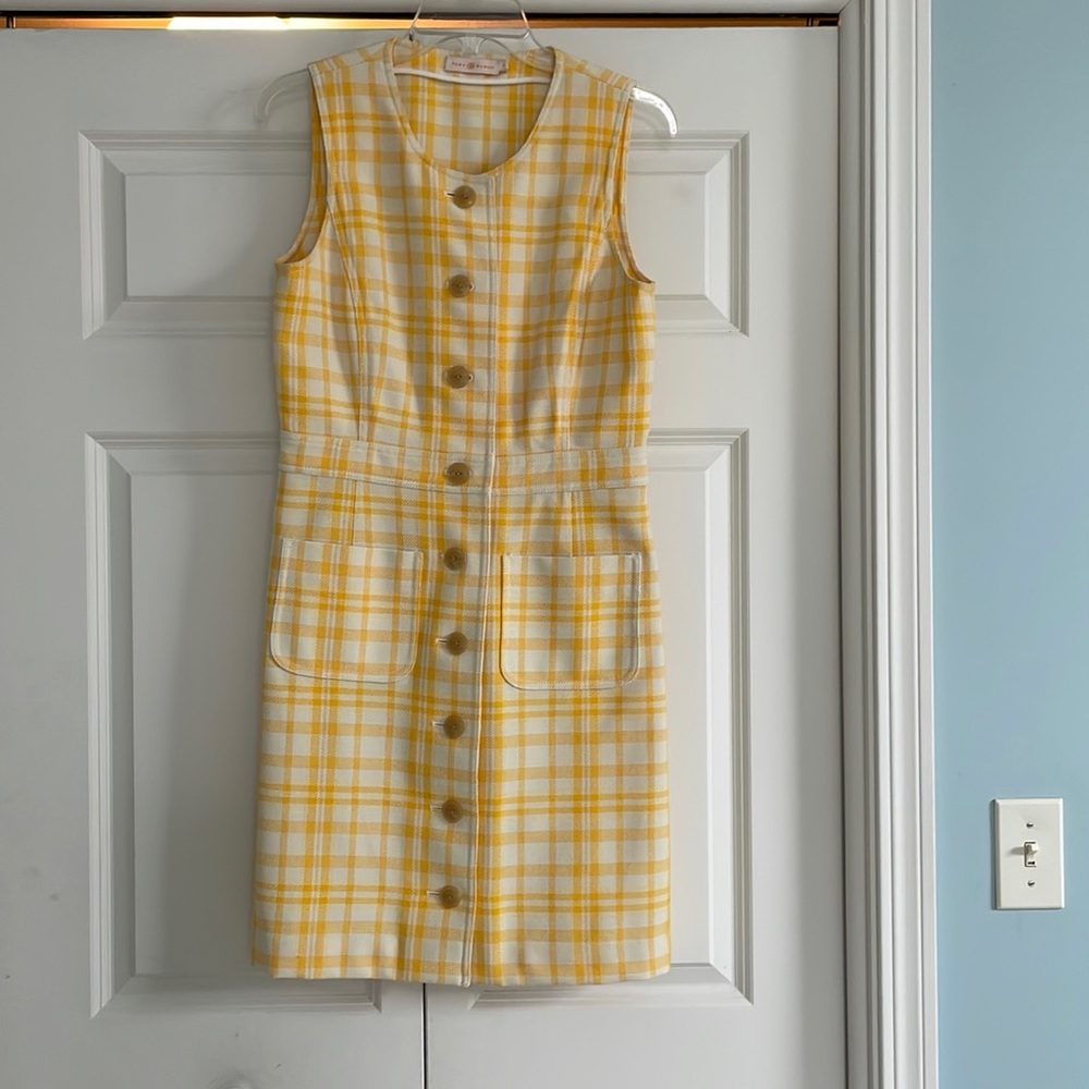 Tory Burch button up dress. Yellow. Size 4.
